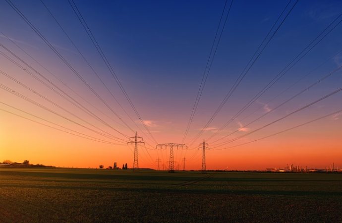 Pourquoi l’électricité est moins chère la nuit ?